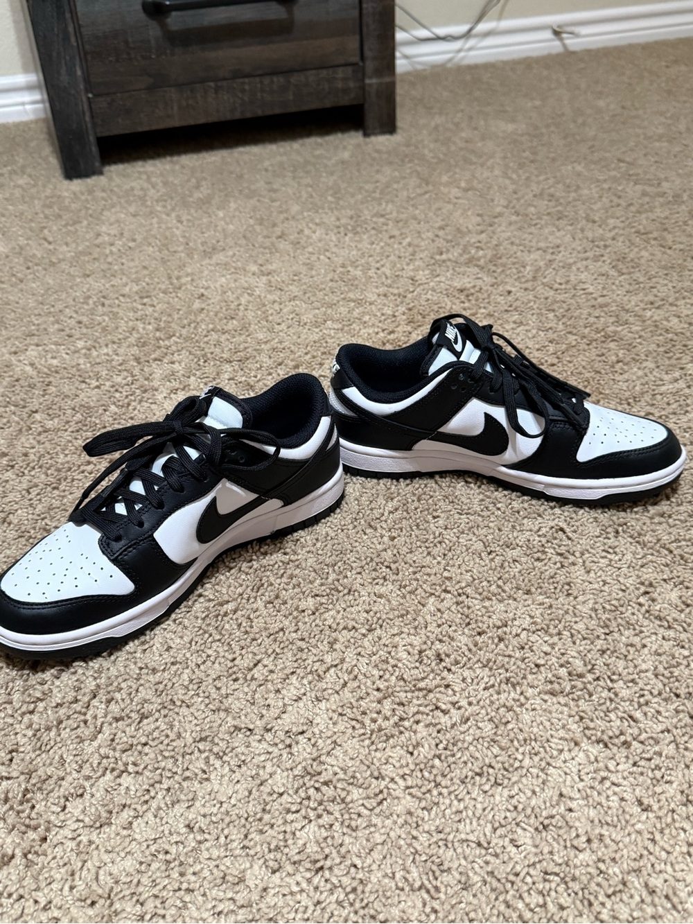 Nike Women's Dunk Low Shoes - Picture 2 of 7